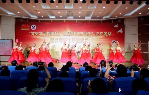 澧縣人民醫(yī)院舉行 5.12 護(hù)士節(jié)學(xué)黨史優(yōu)秀征文頒獎暨優(yōu)秀護(hù)士事跡宣講報告會