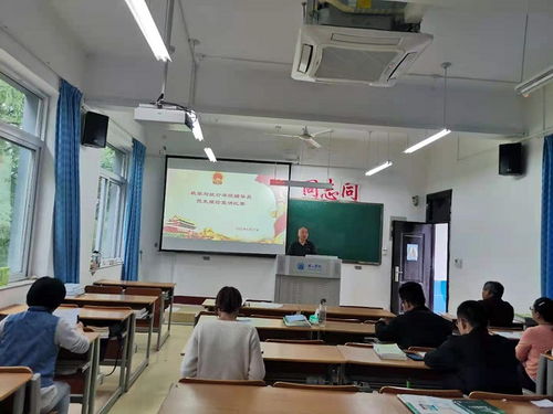 數(shù)學(xué)與統(tǒng)計(jì)學(xué)院開(kāi)展輔導(dǎo)員黨史理論宣講比賽